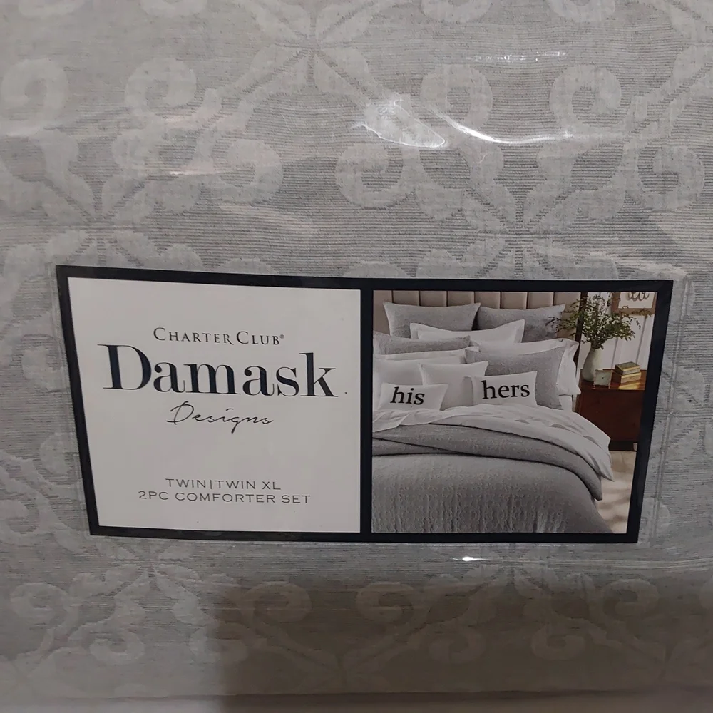 Charter Club Damask Twin /Twin XL Comforter Set in Gray (MSRP 320)
